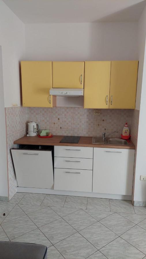 Apartmani Sanja Vrsi Zewnętrze zdjęcie