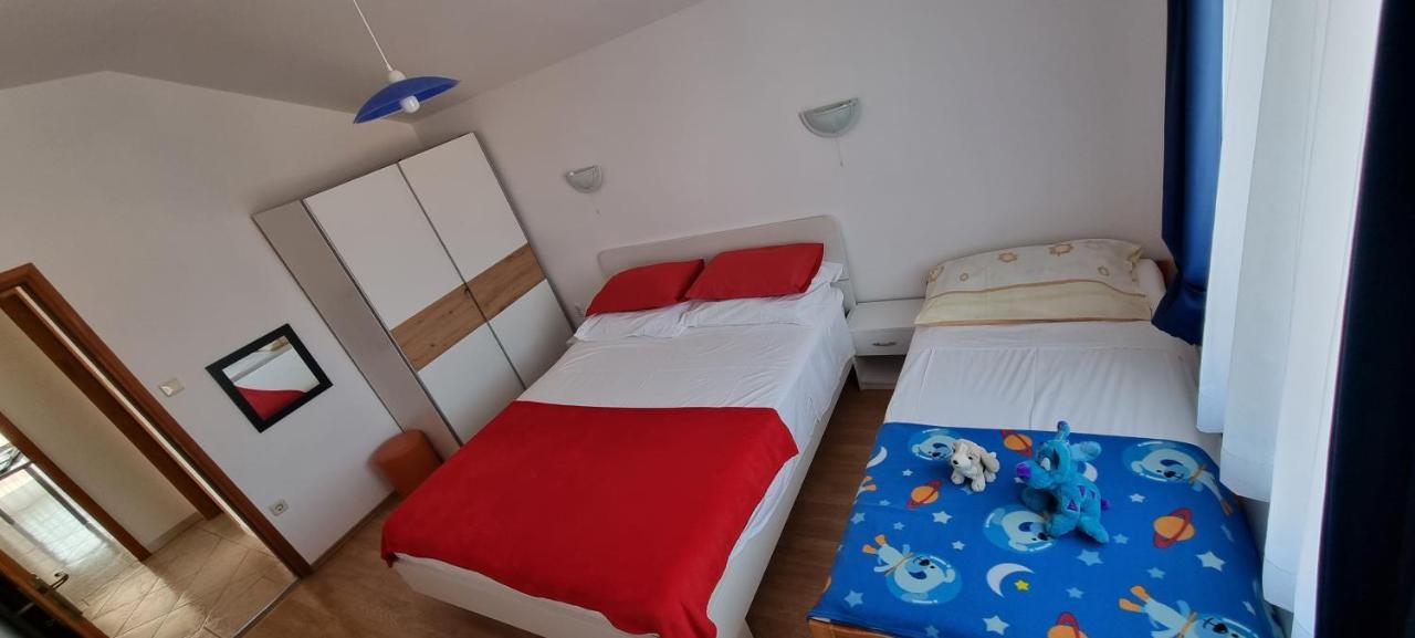 Apartmani Sanja Vrsi Zewnętrze zdjęcie