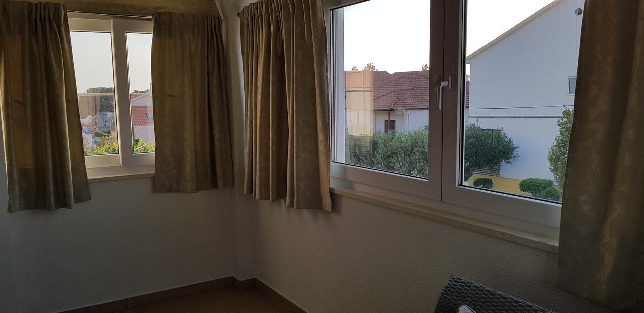 Apartmani Sanja Vrsi Zewnętrze zdjęcie