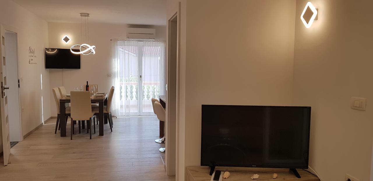 Apartmani Sanja Vrsi Zewnętrze zdjęcie